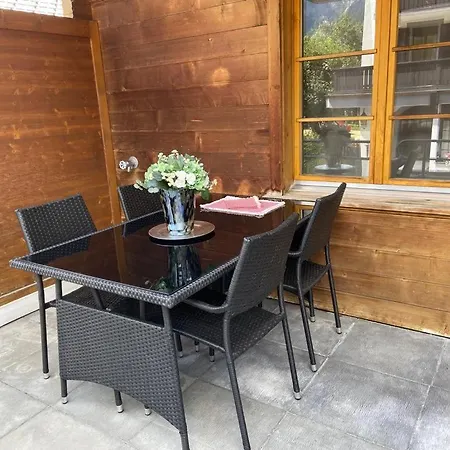 Exceptionnel Design, Bei Gstaad The Masa Lejlighed *